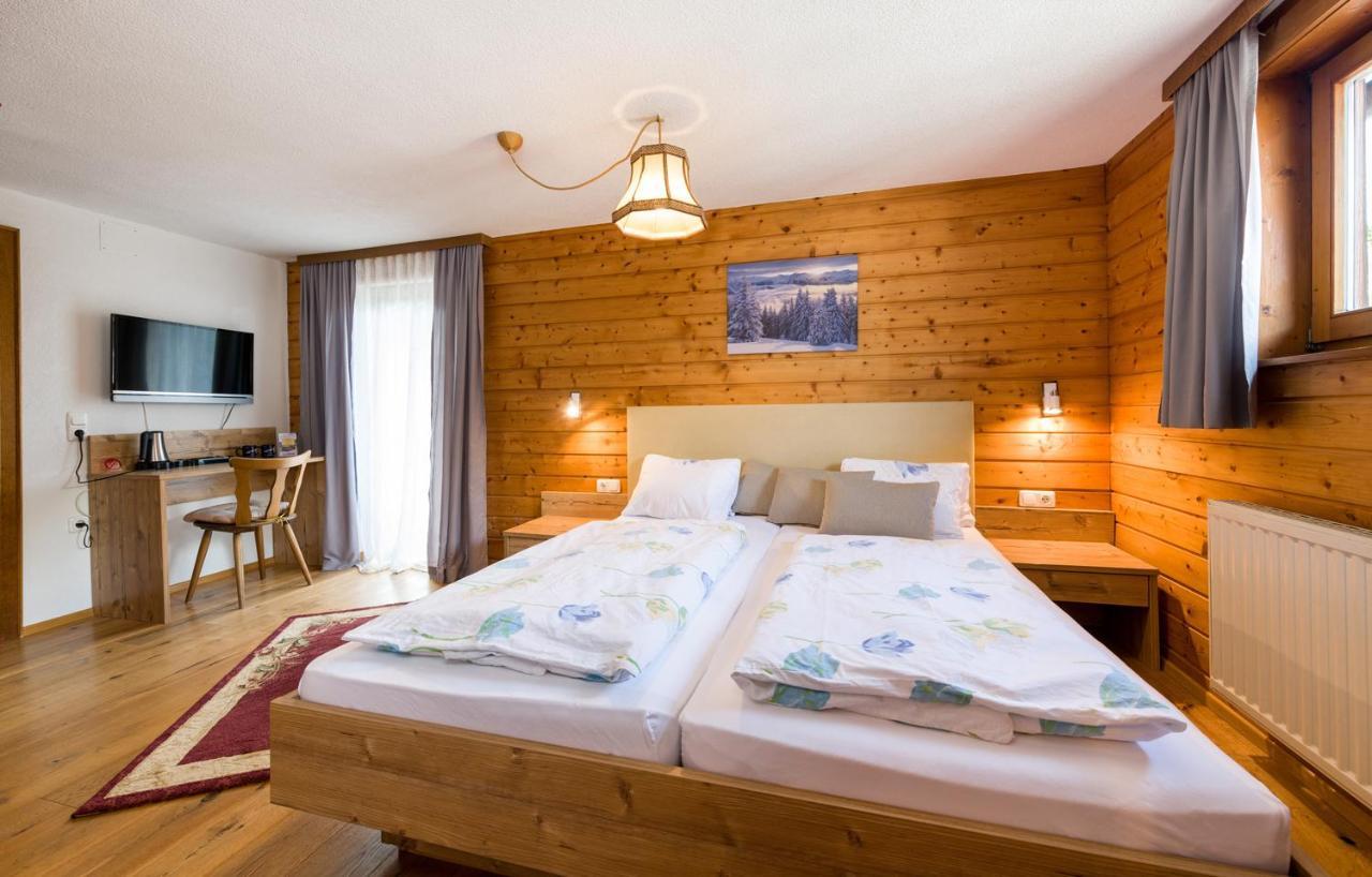 Gaestehaus Zugspitzblick แบร์วัง ภายนอก รูปภาพ