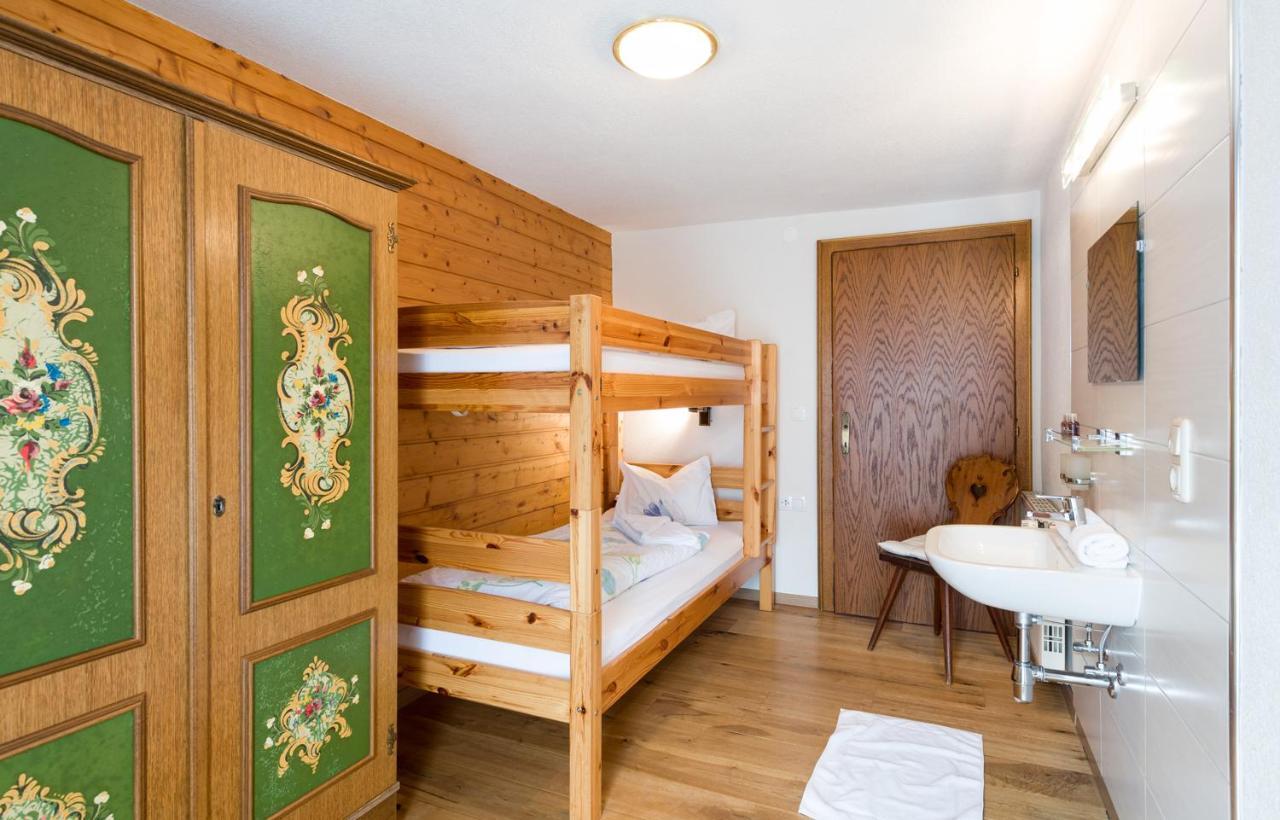 Gaestehaus Zugspitzblick แบร์วัง ภายนอก รูปภาพ