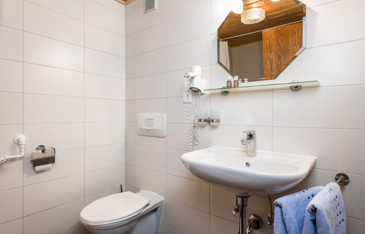Gaestehaus Zugspitzblick แบร์วัง ภายนอก รูปภาพ