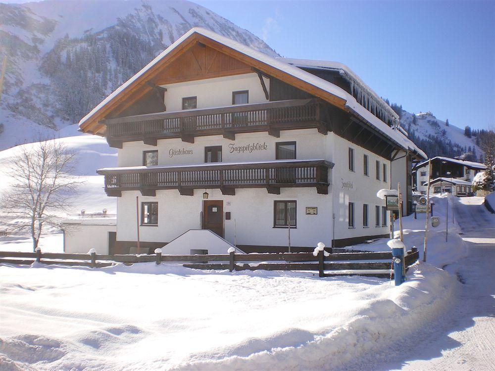 Gaestehaus Zugspitzblick แบร์วัง ภายนอก รูปภาพ
