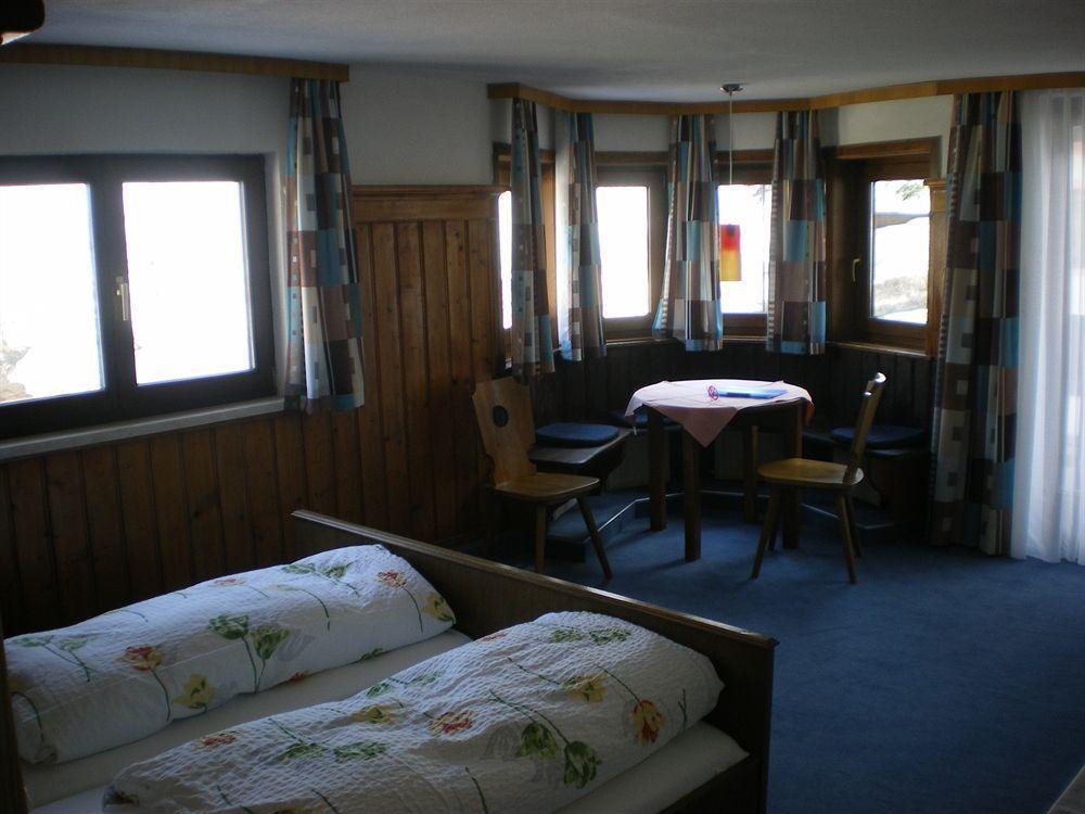 Gaestehaus Zugspitzblick แบร์วัง ภายนอก รูปภาพ